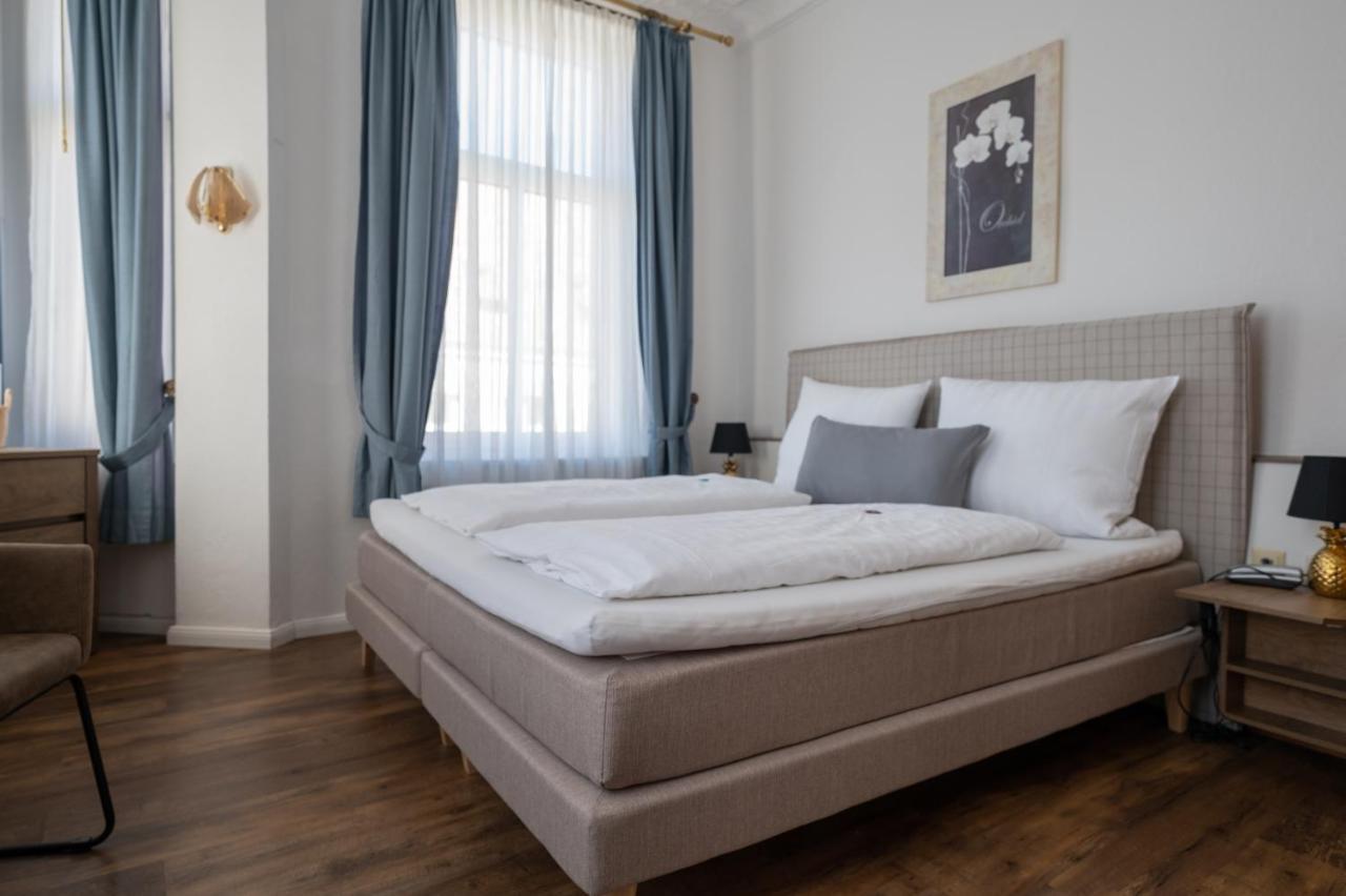 Alt-Emder Buergerhaus Hotel Emden Eksteriør billede