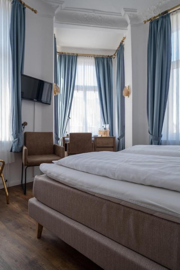 Alt-Emder Buergerhaus Hotel Emden Eksteriør billede