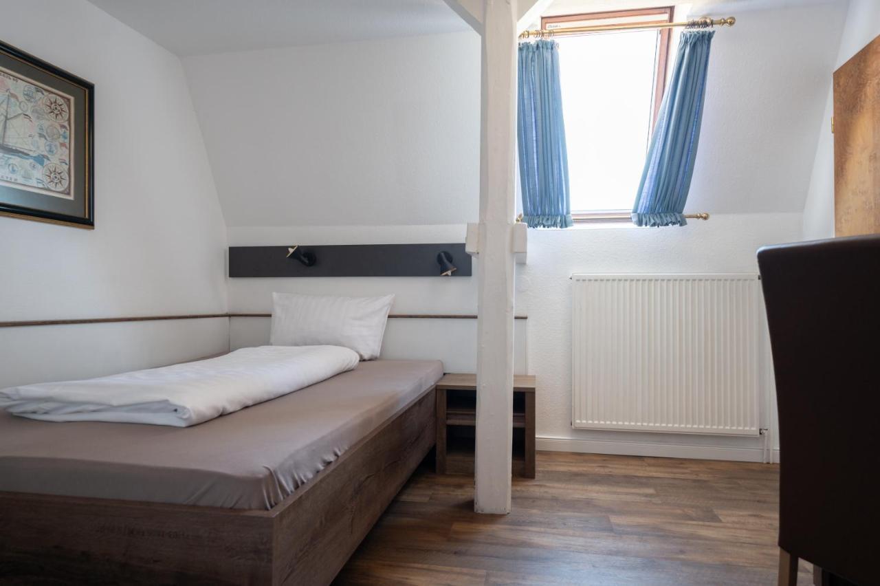 Alt-Emder Buergerhaus Hotel Emden Eksteriør billede